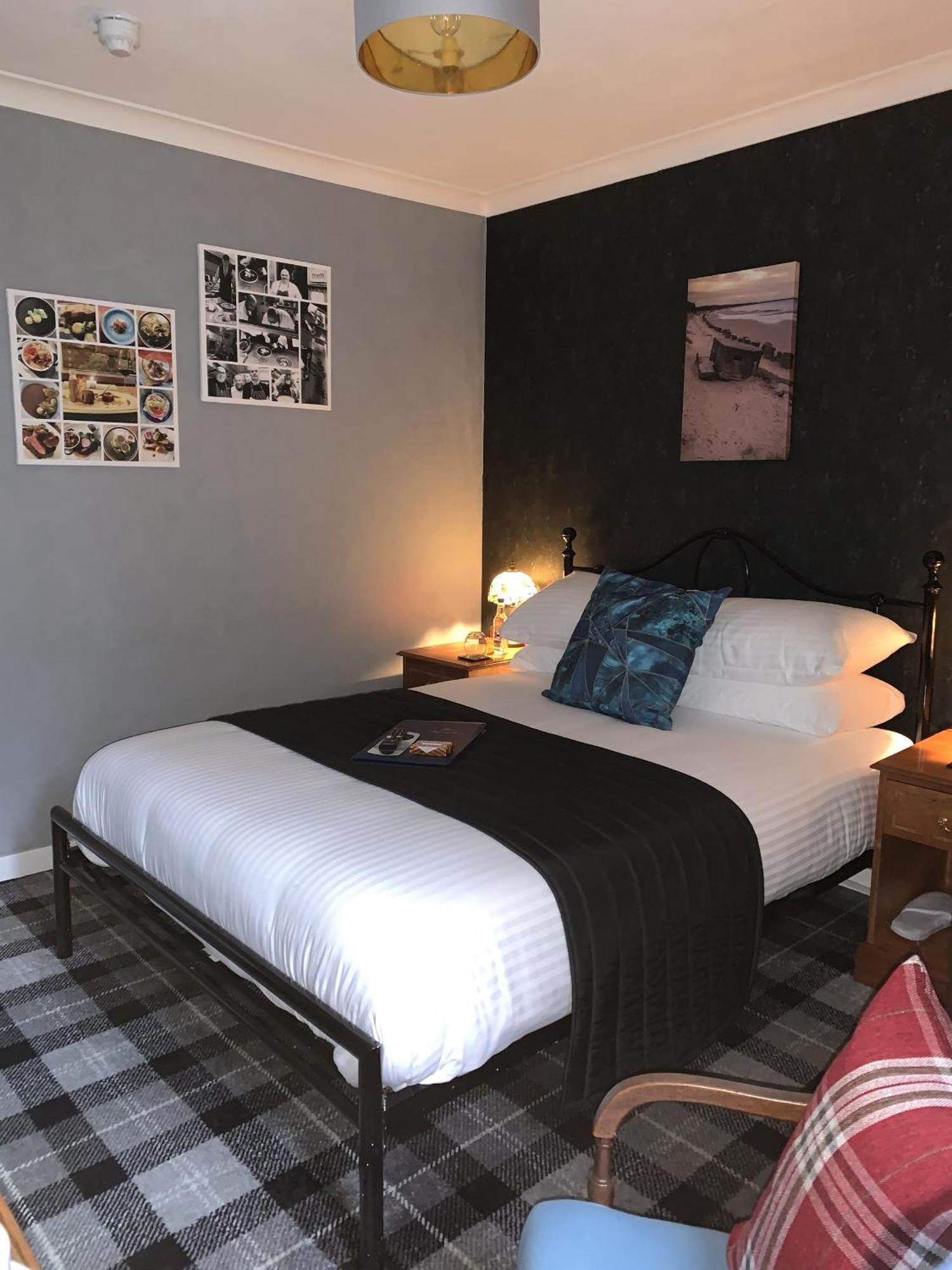 The Old Mill Inn Forres Quarto foto